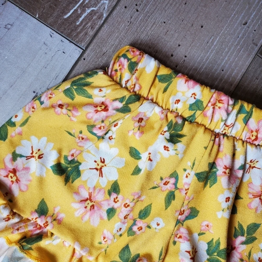 Btween Yellow Green & Pink Floral Toddler Girl Casual Summer Shorts Outfit Set - Picture 12 of 16